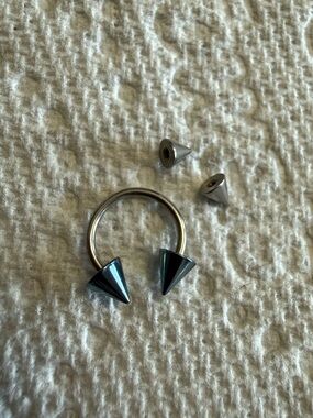 Titanium Horseshoe Circular Barbell with Blue and Silver Spike Ends